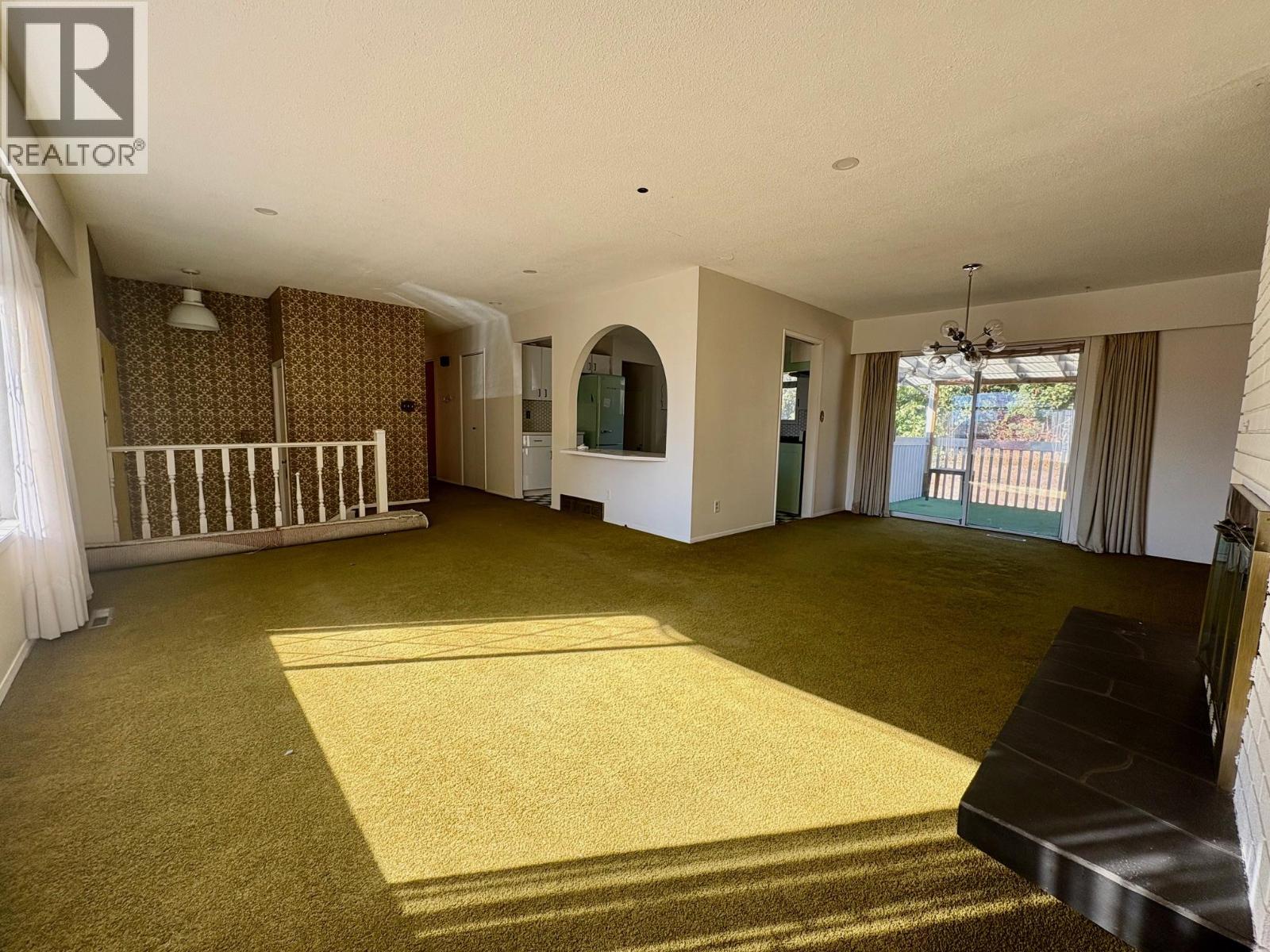 1738 Smithson Drive, Kelowna