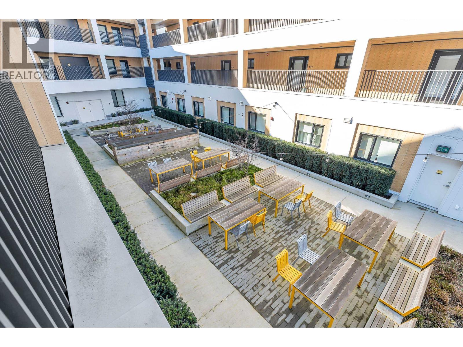 #201-251 BOUNDARY BAY Road, Delta