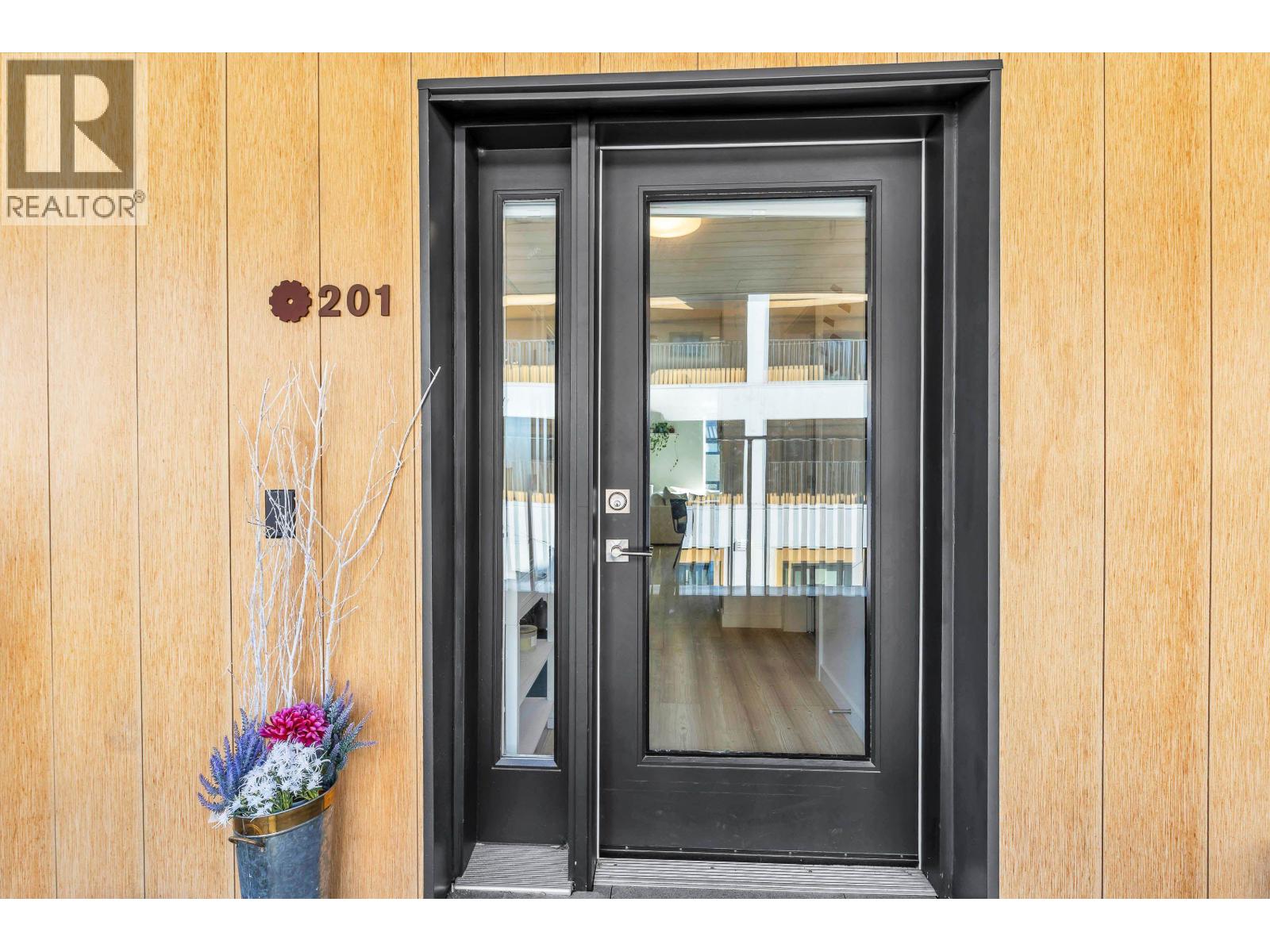 #201-251 BOUNDARY BAY Road, Delta