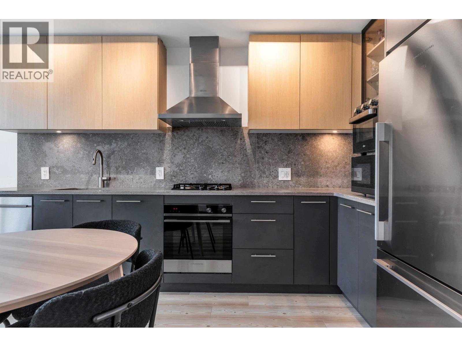 #201-251 BOUNDARY BAY Road, Delta