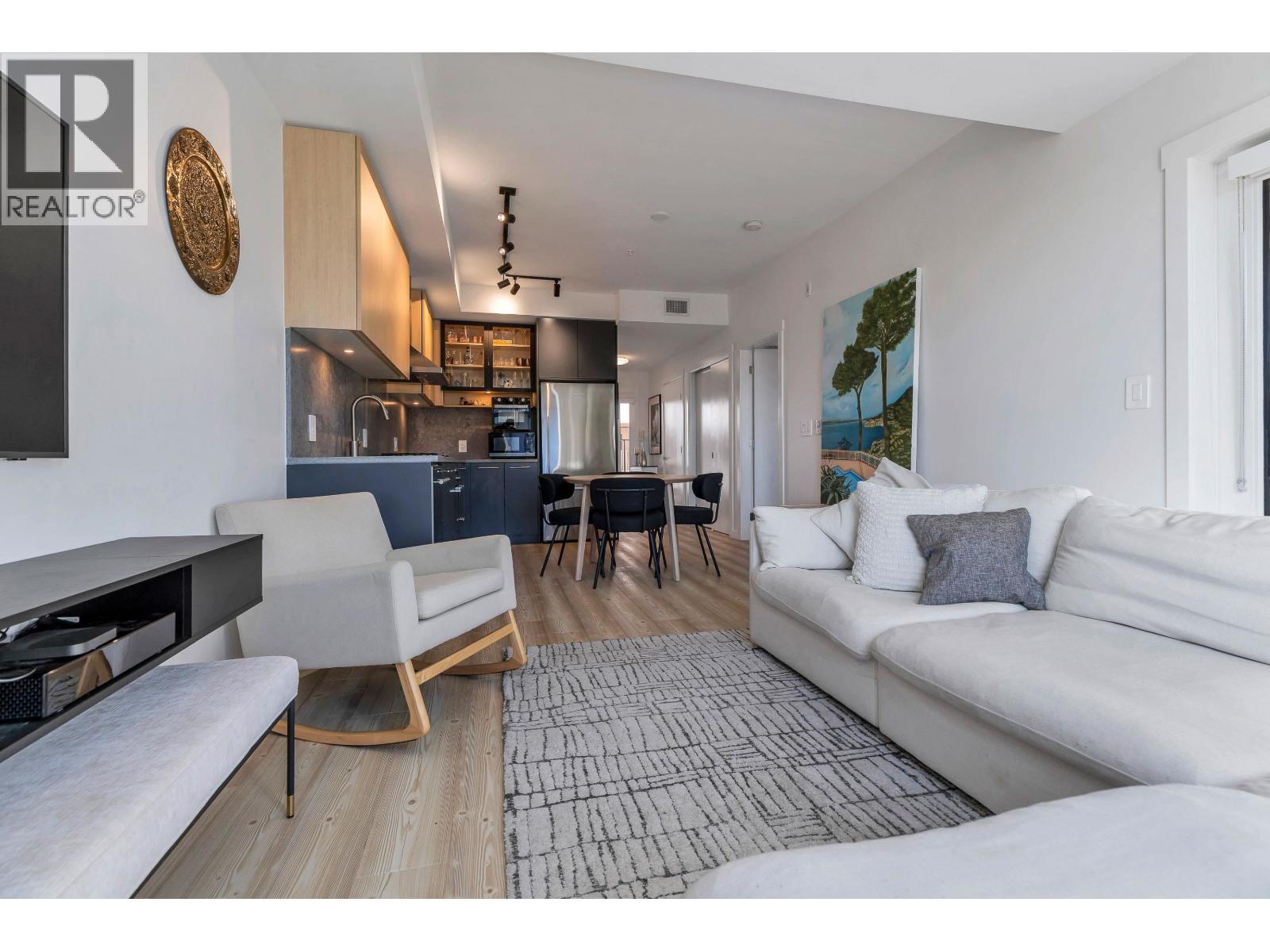 #201-251 BOUNDARY BAY Road, Delta