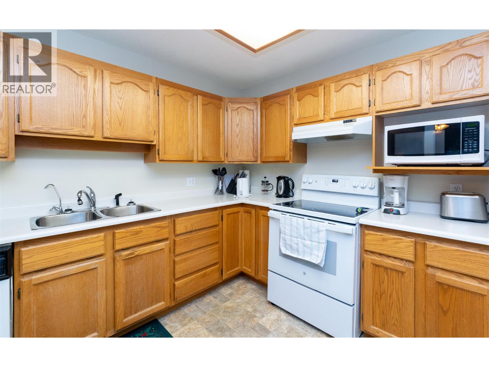 #201 251 6 STREET SE - 12