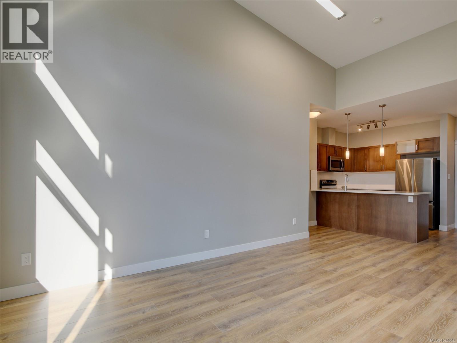 411 844 Goldstream Ave - Photo 3 of 19, Langford, British Columbia