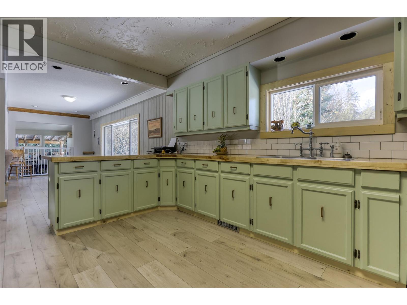 4161 VERIGIN Road, Nelson