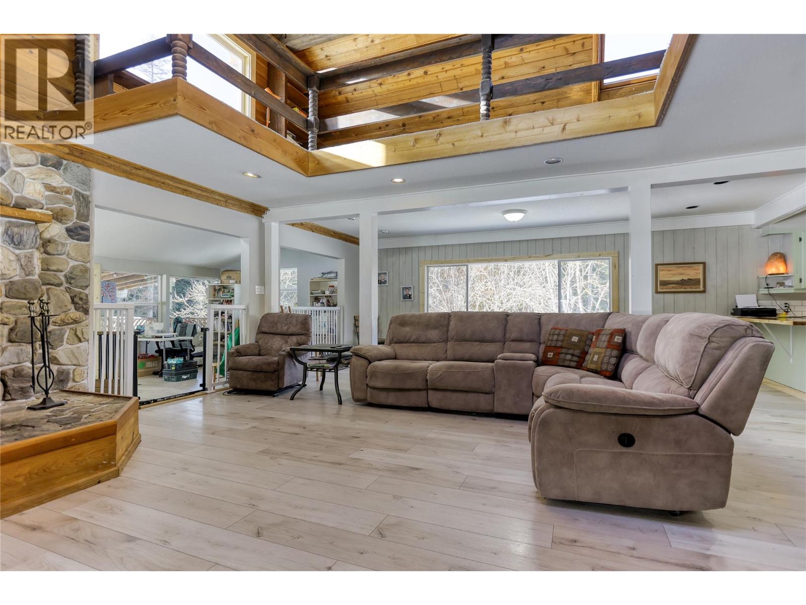 4161 VERIGIN Road, Nelson