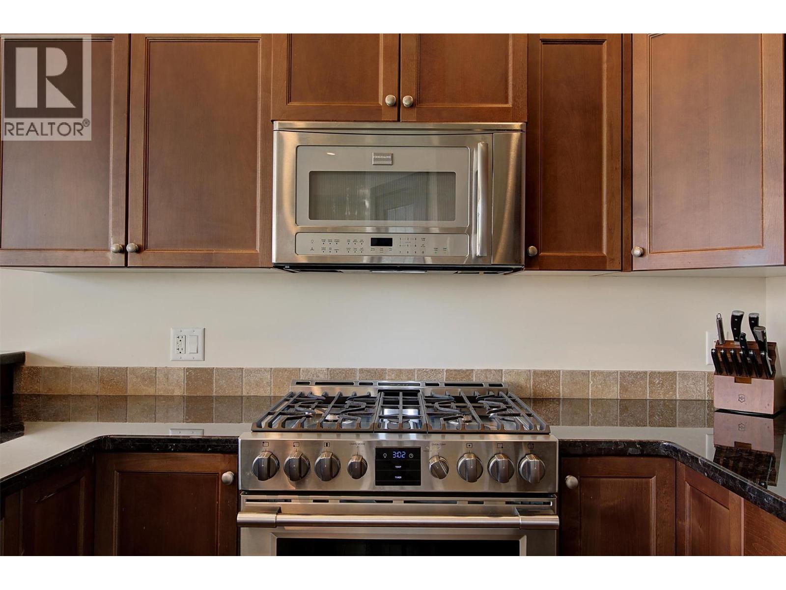  2190 Alvarado Trail, West Kelowna