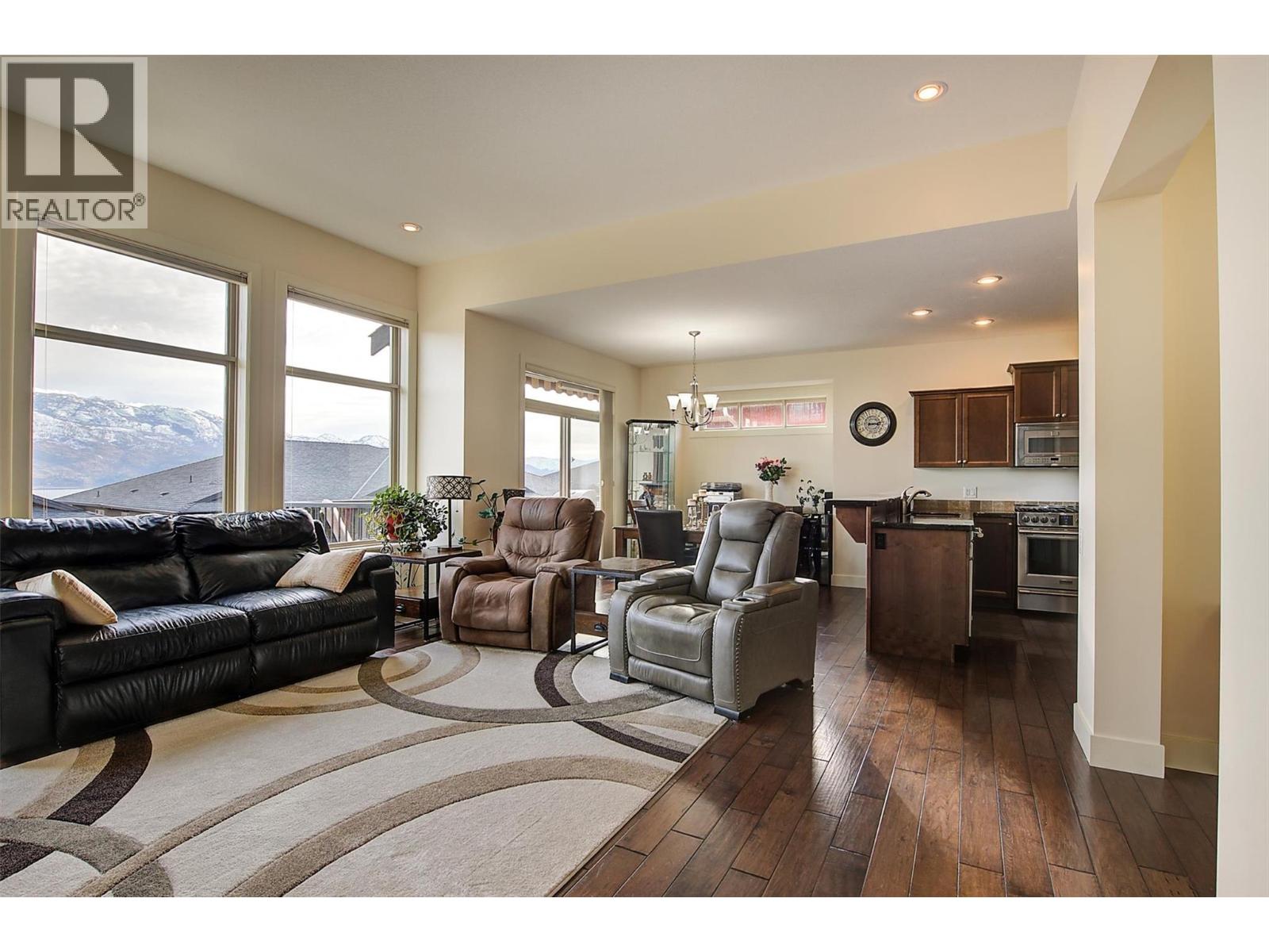 2190 Alvarado Trail, West Kelowna