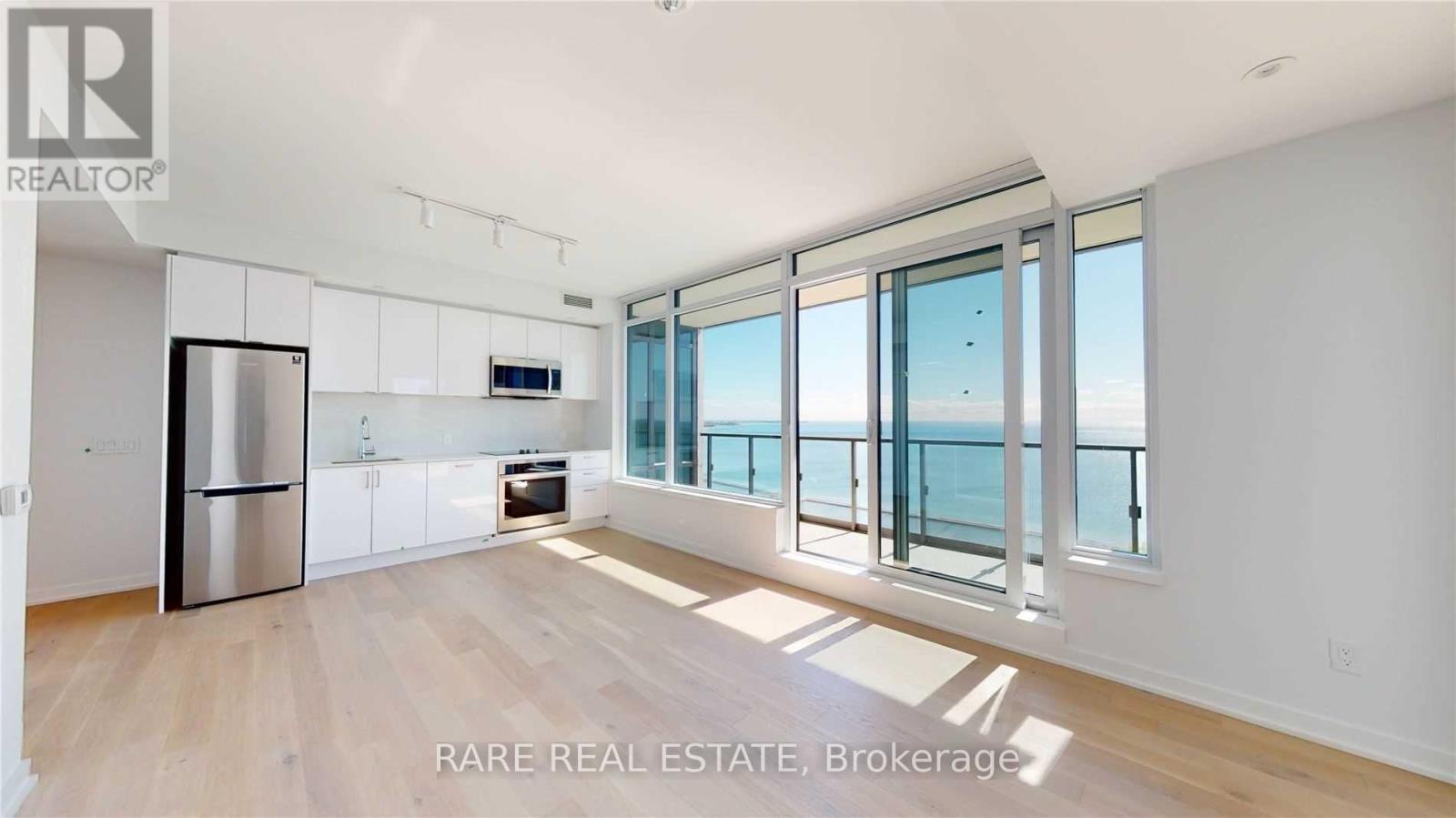 1926 Lake Shore Boulevard West 2956