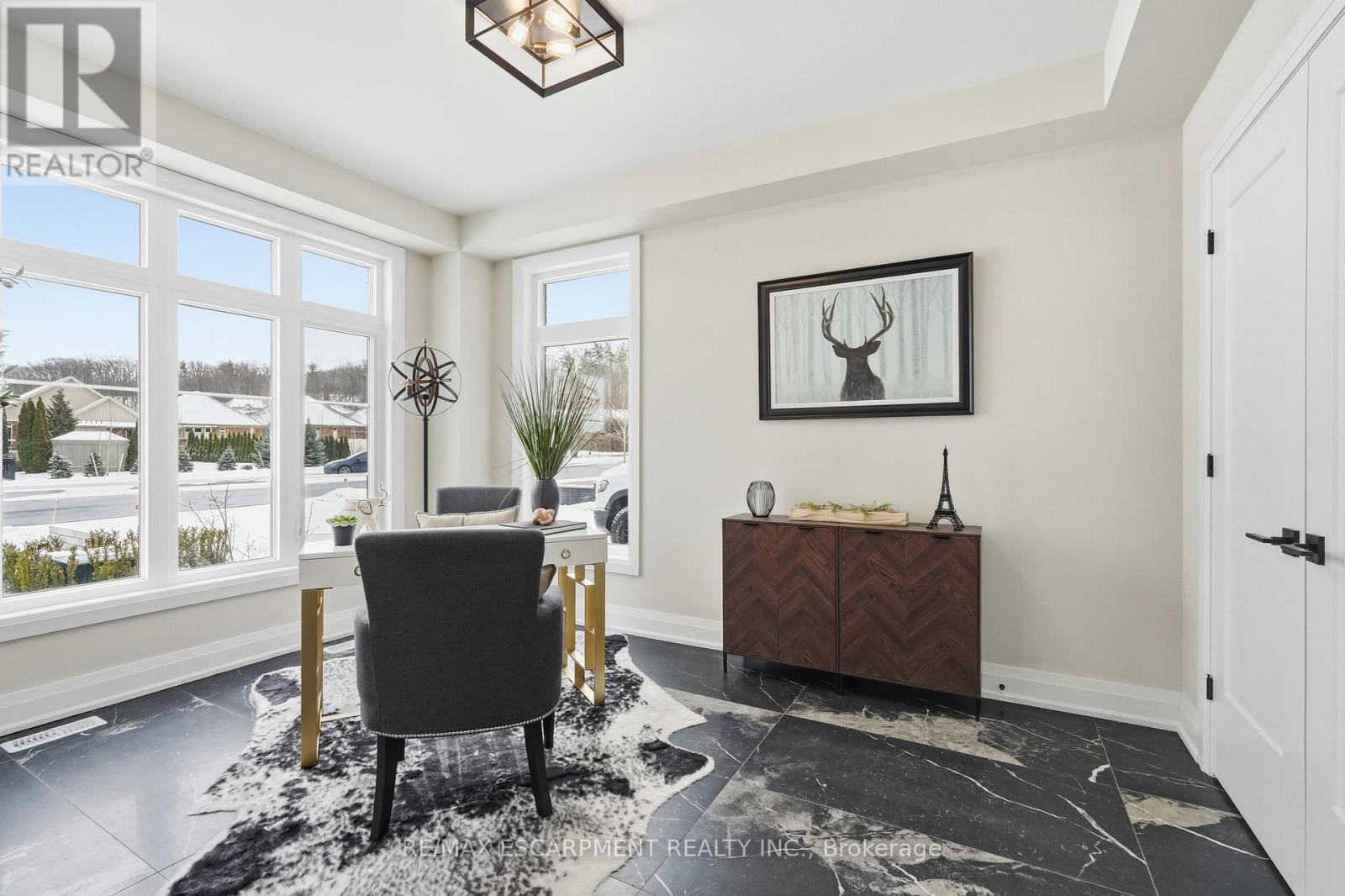 7 BARTLETT AVENUE - Photo 3 of 49, Grimsby (Grimsby Escarpment), Ontario