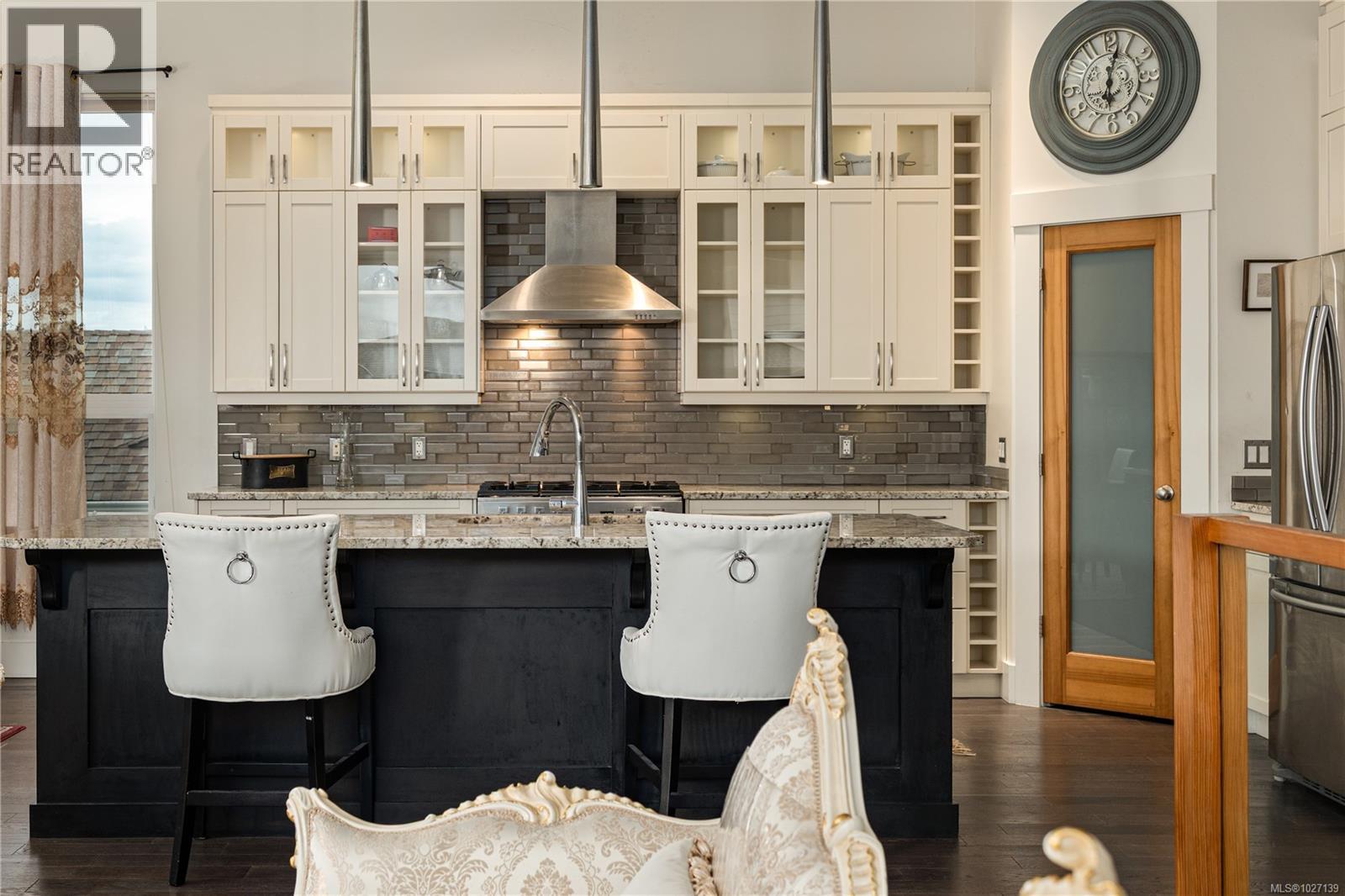 1674 Trumpeter Cres, Courtenay