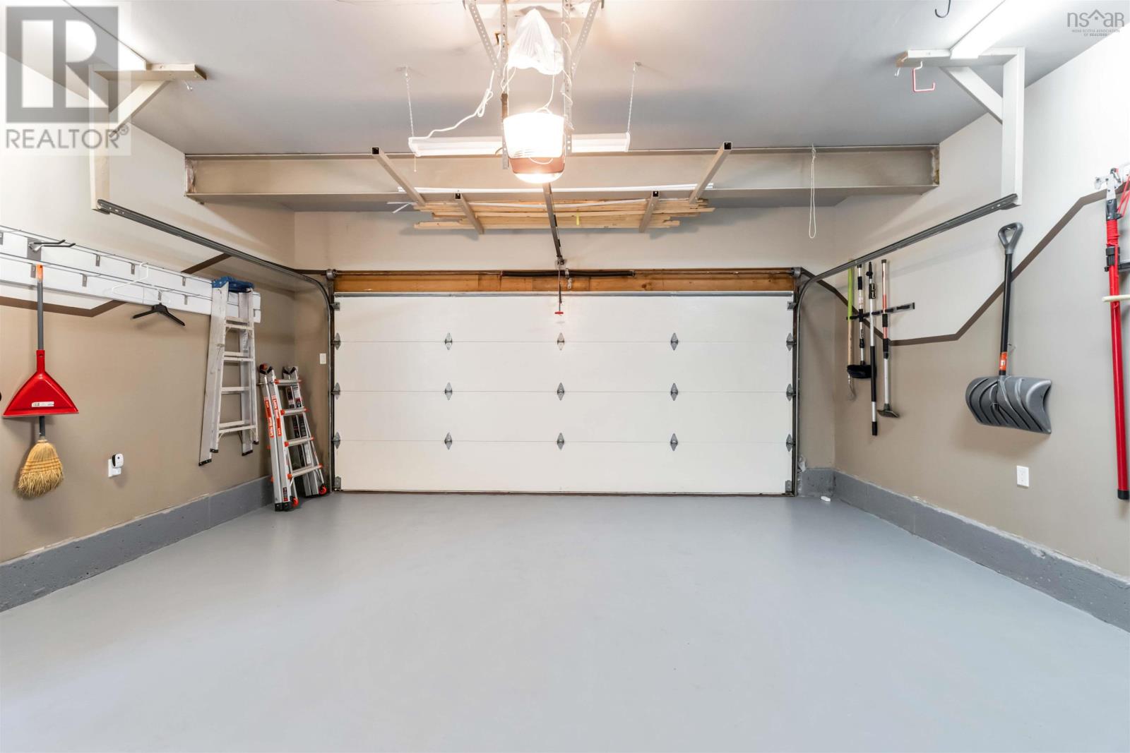 Property 29 of 51 of 1800 Cartier Court