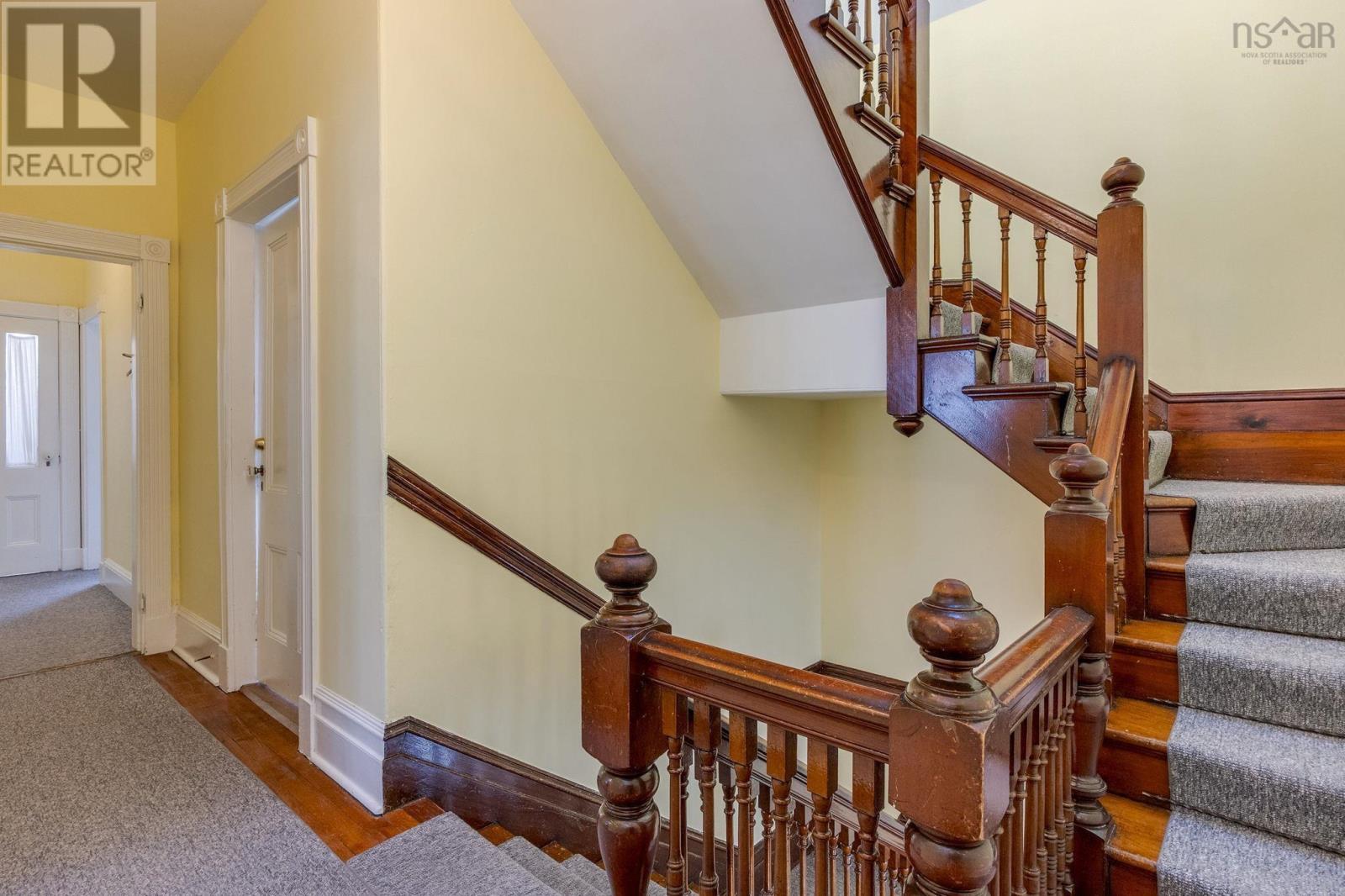 Property 24 of 50 of 153 Albert Street