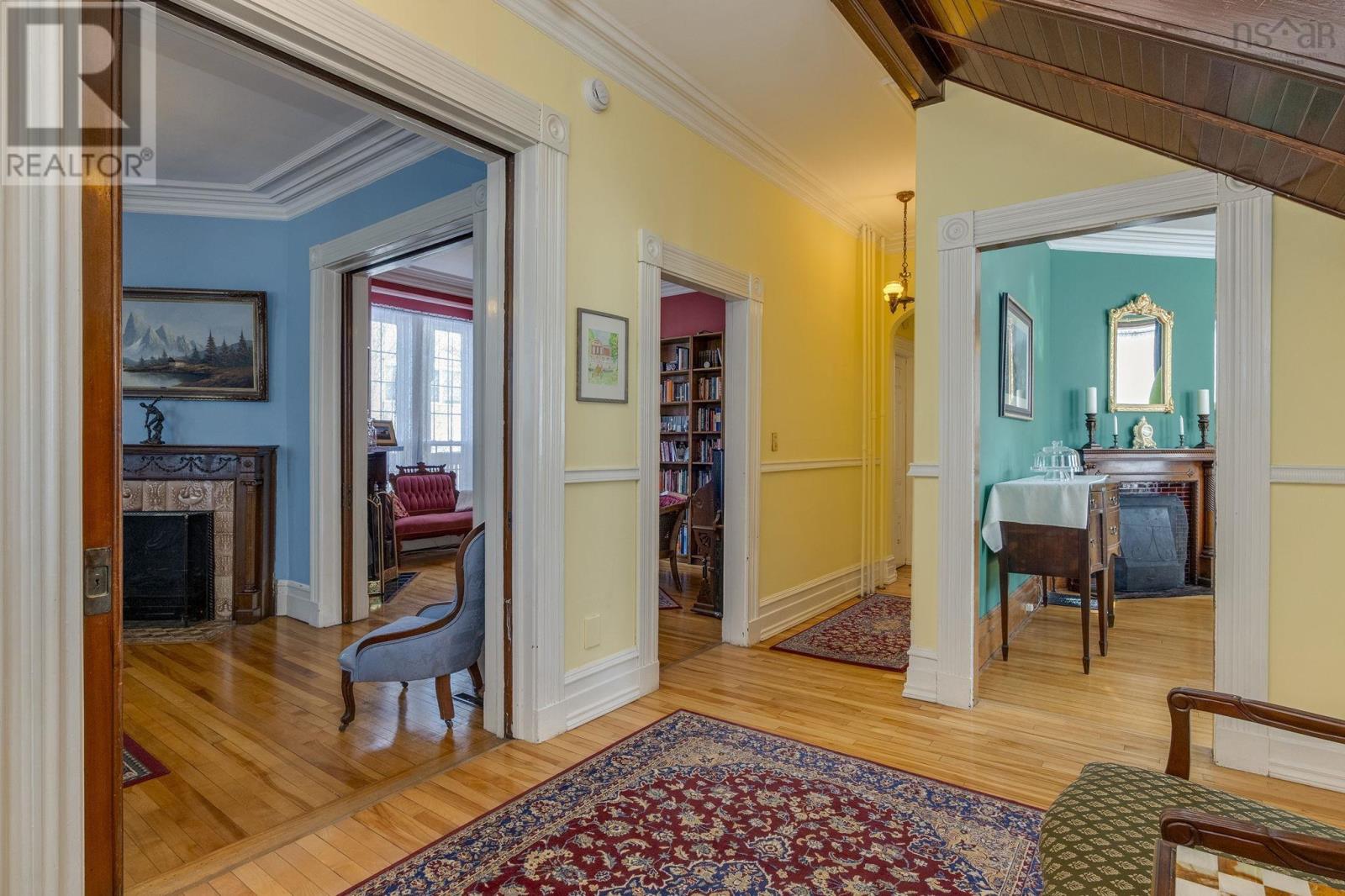 Property 2 of 50 of 153 Albert Street