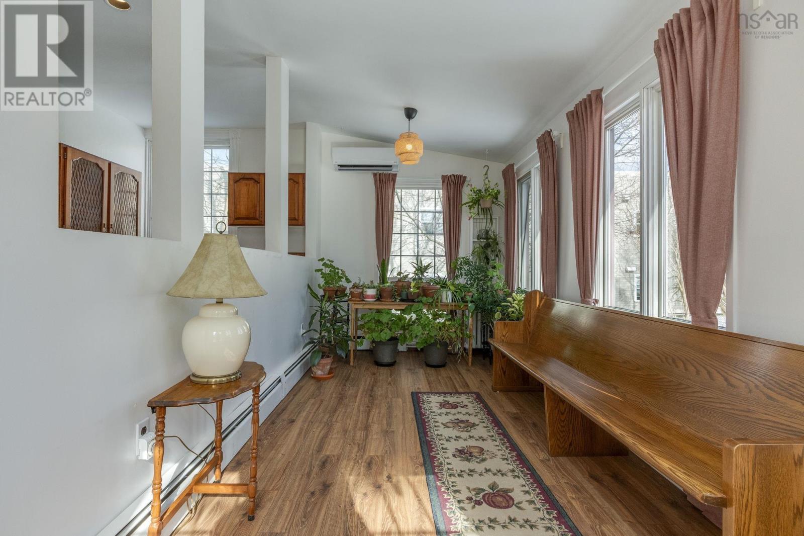 Property 21 of 50 of 153 Albert Street