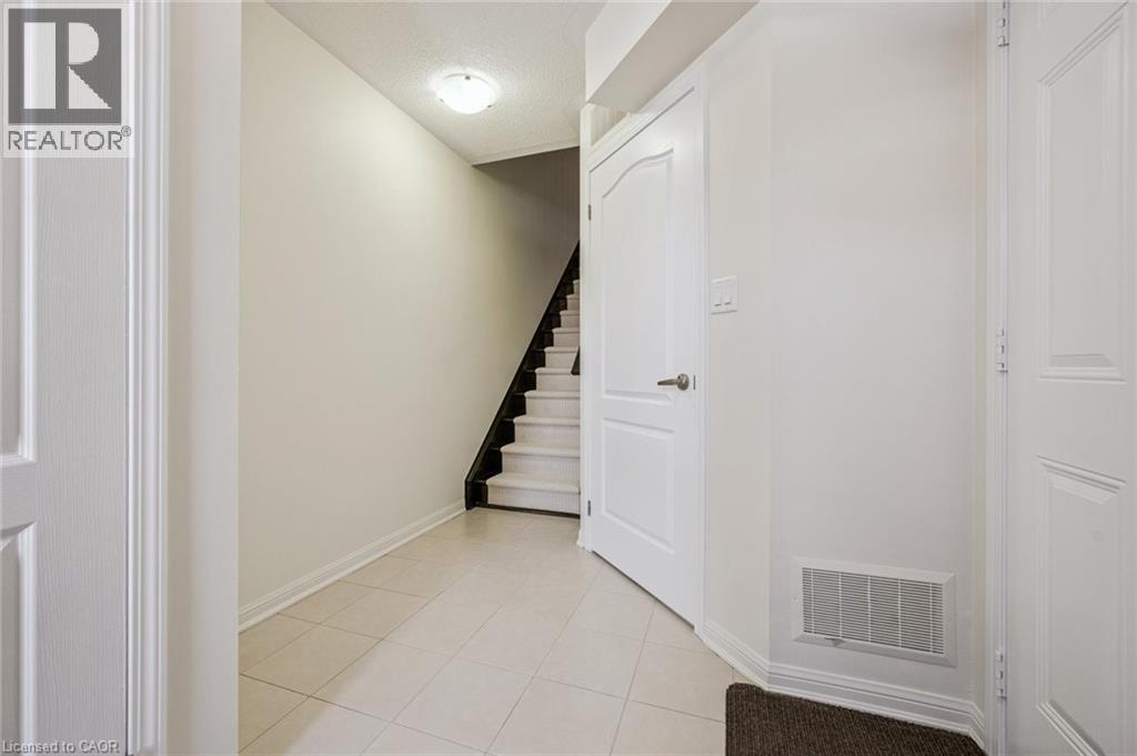 20 DEANCREST Road - Photo 2 of 26, Brampton, Ontario