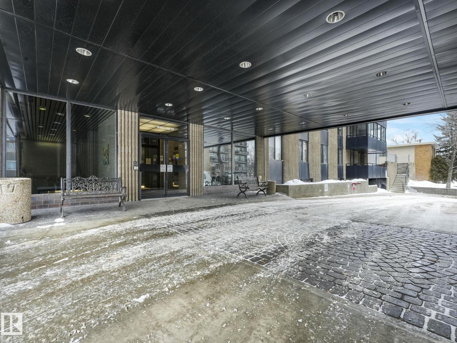 
          1404 10160 115 Street NW
            <br/>
            <span>Edmonton</span>
            , 
            <span>AB</span>
             <span>T5K1T6</span>
         - Photo 24