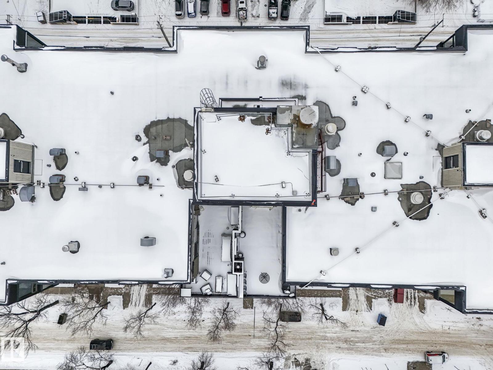 
          1404 10160 115 Street NW
            <br/>
            <span>Edmonton</span>
            , 
            <span>AB</span>
             <span>T5K1T6</span>
         - Photo 15