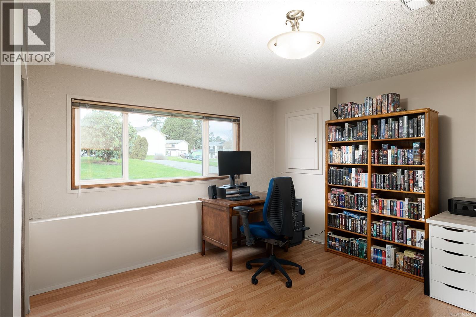  4343 Ridgewood Crescent, Saanich