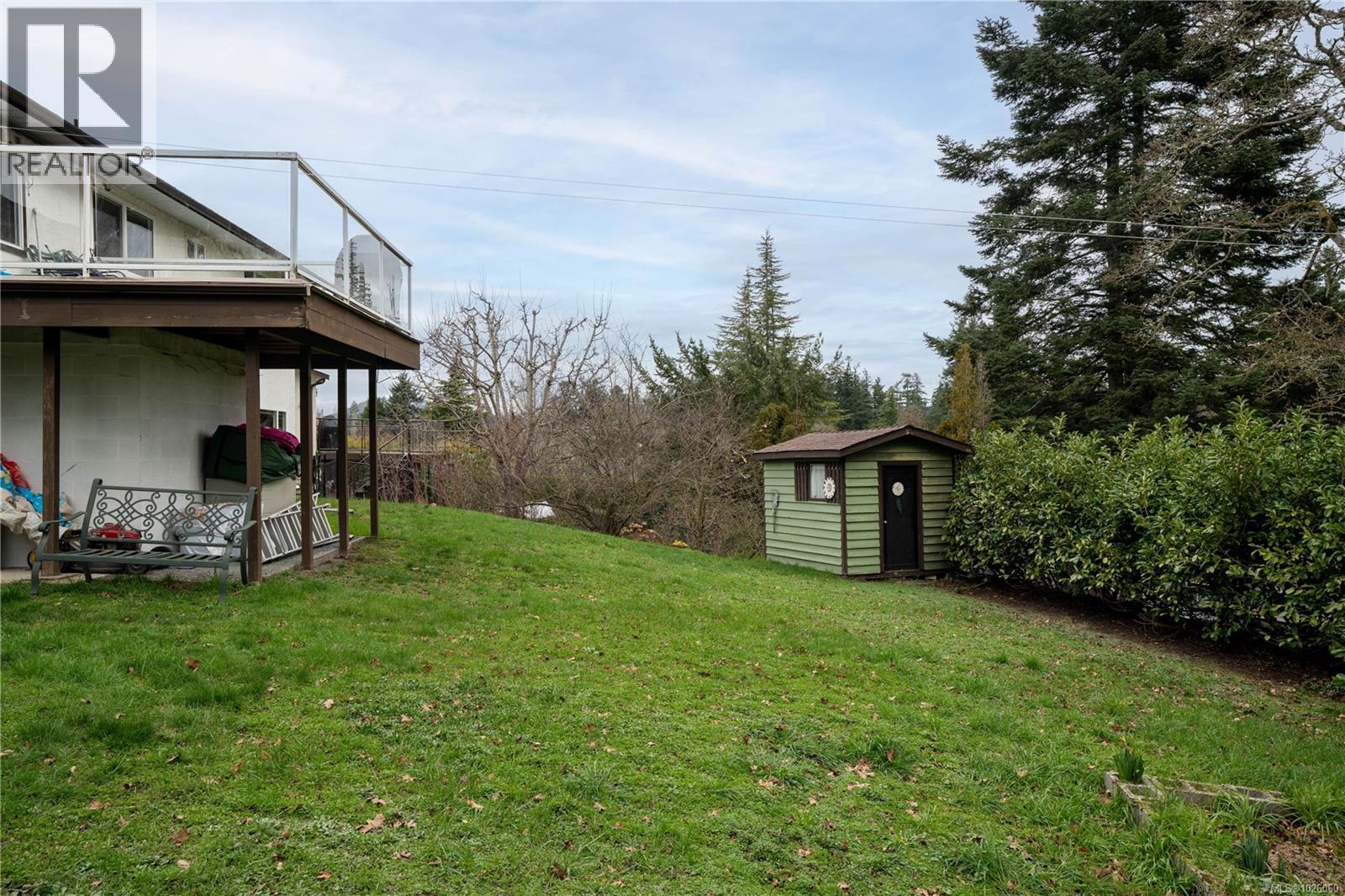  4343 Ridgewood Crescent, Saanich