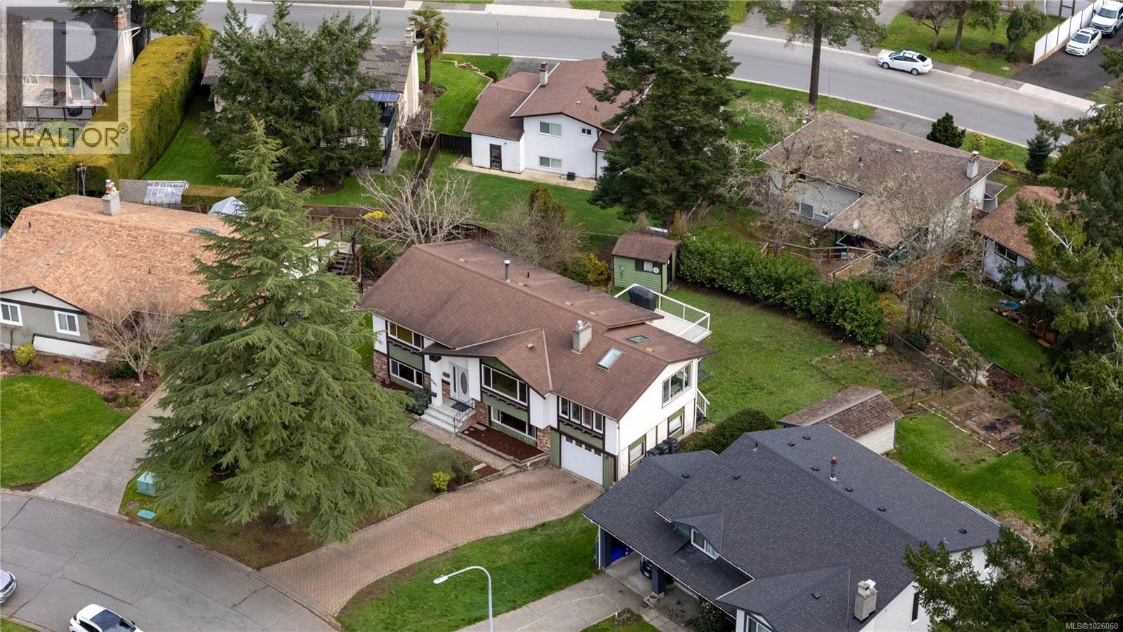  4343 Ridgewood Crescent, Saanich