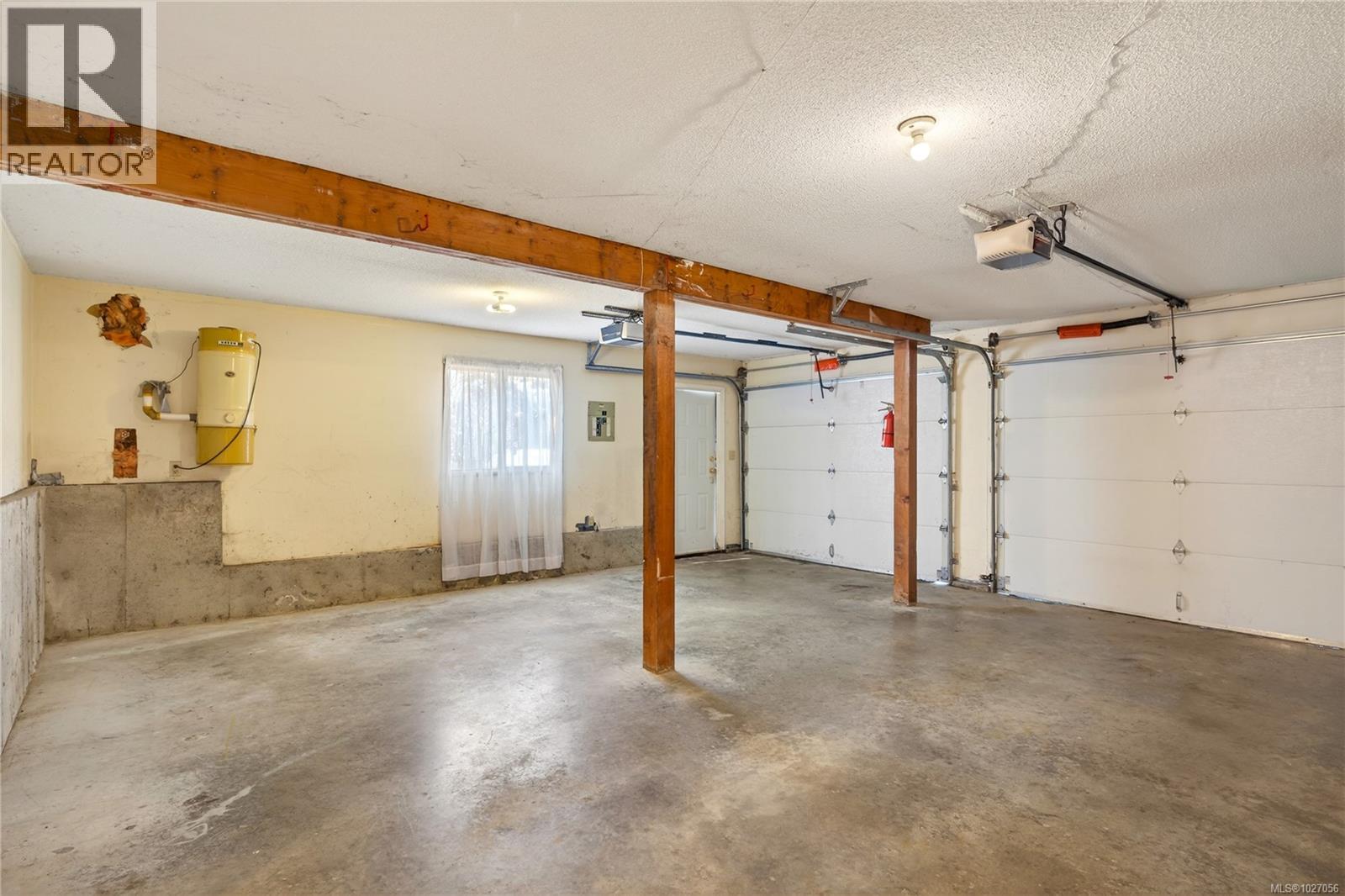 125 SAND PIPER PL - 33