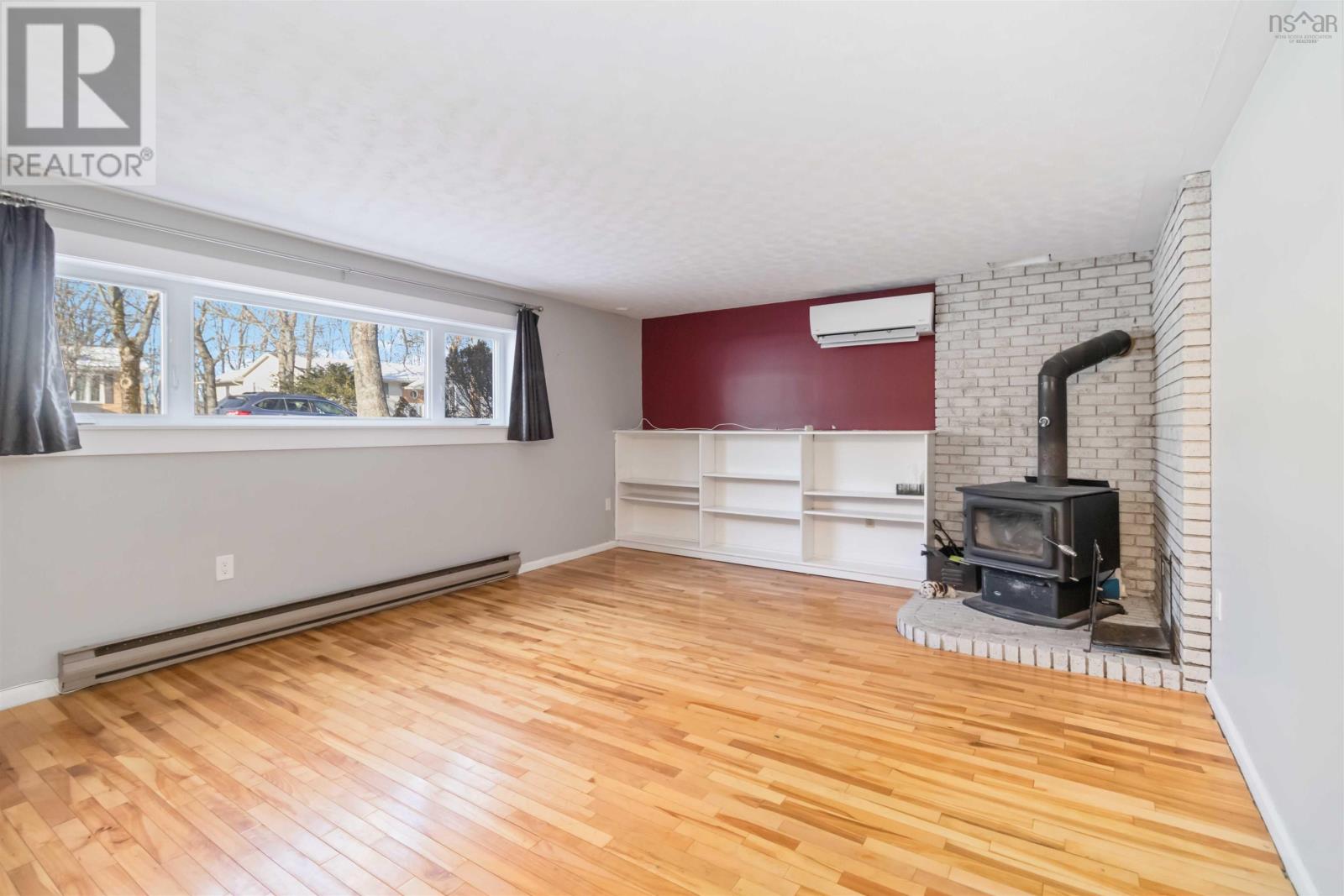 Property 33 of 47 of 159 Rockmanor Drive