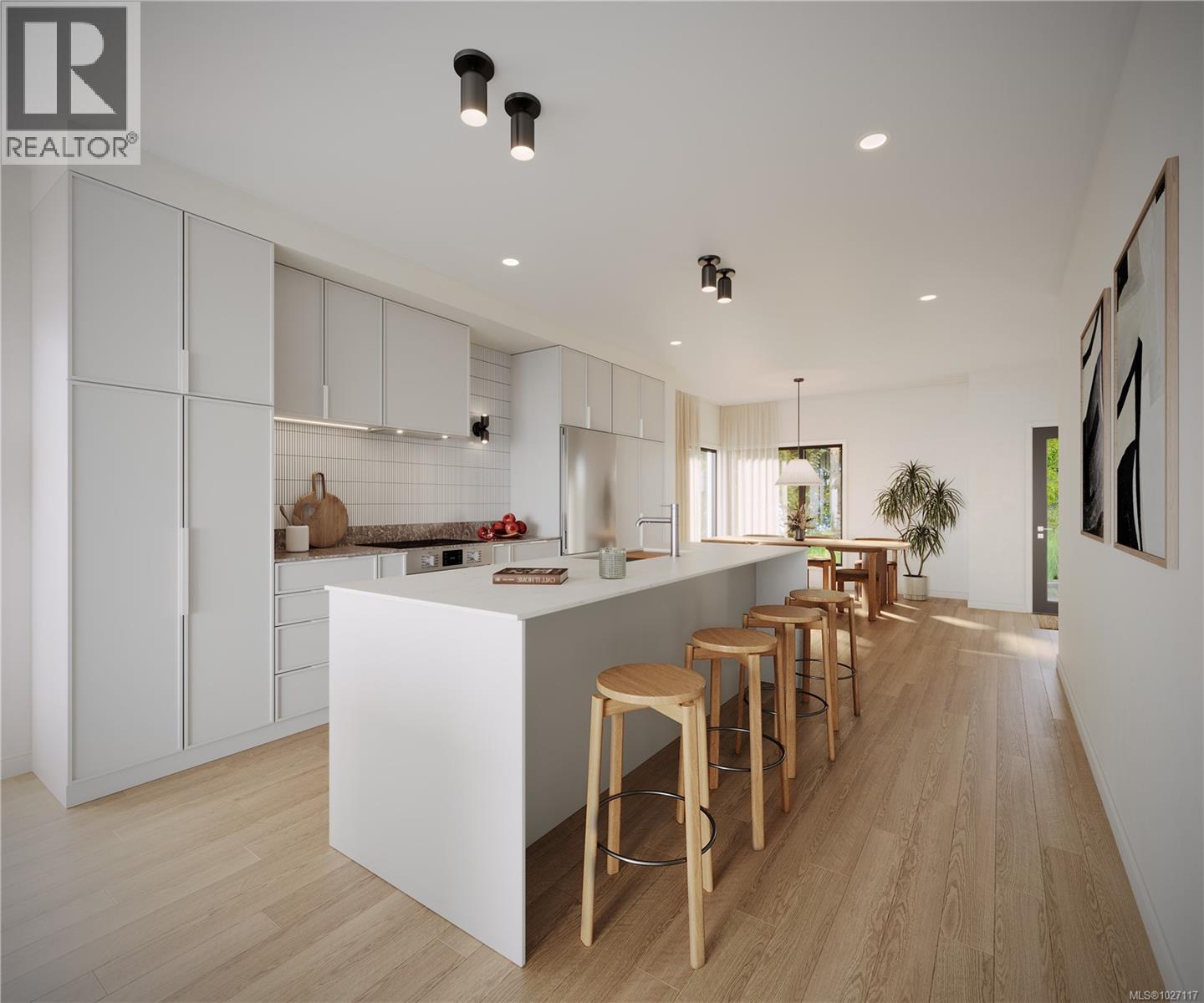 8 1520 Louise Place, Saanich