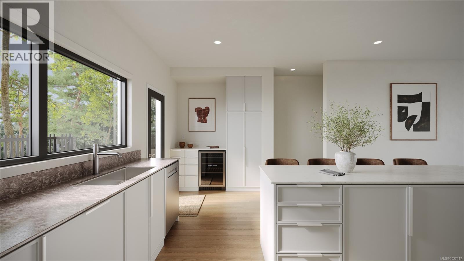 8 1520 Louise Place, Saanich