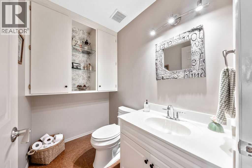 10 Bow Point, Cochrane