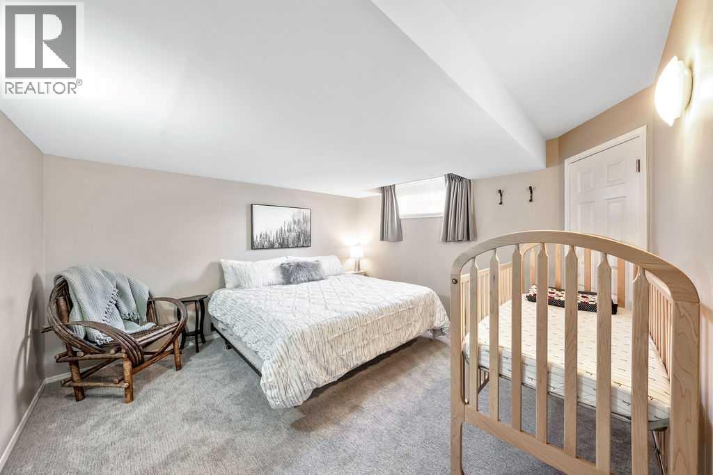 10 Bow Point, Cochrane