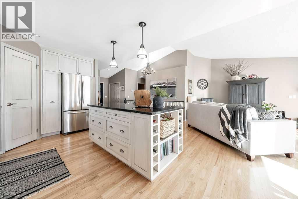 10 Bow Point, Cochrane