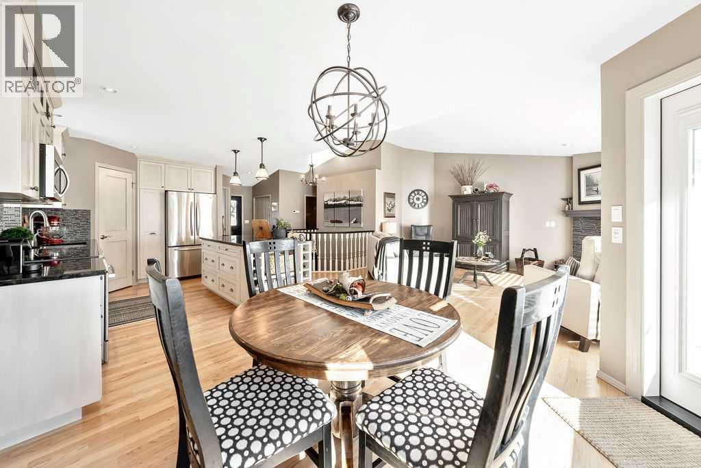 10 Bow Point, Cochrane