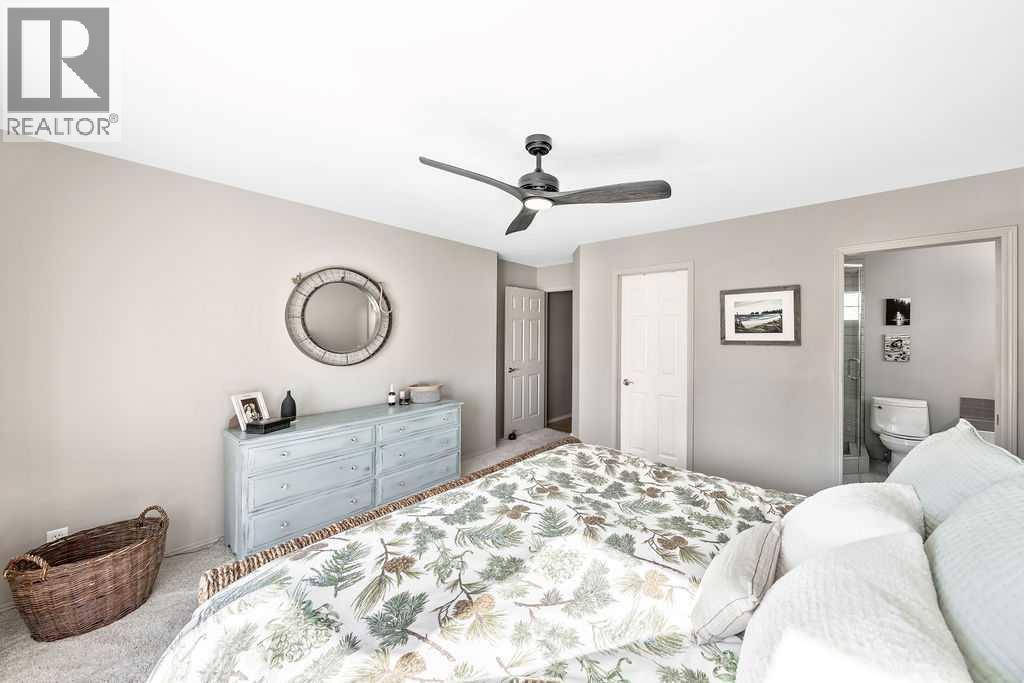 10 Bow Point, Cochrane