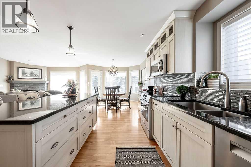 10 Bow Point, Cochrane