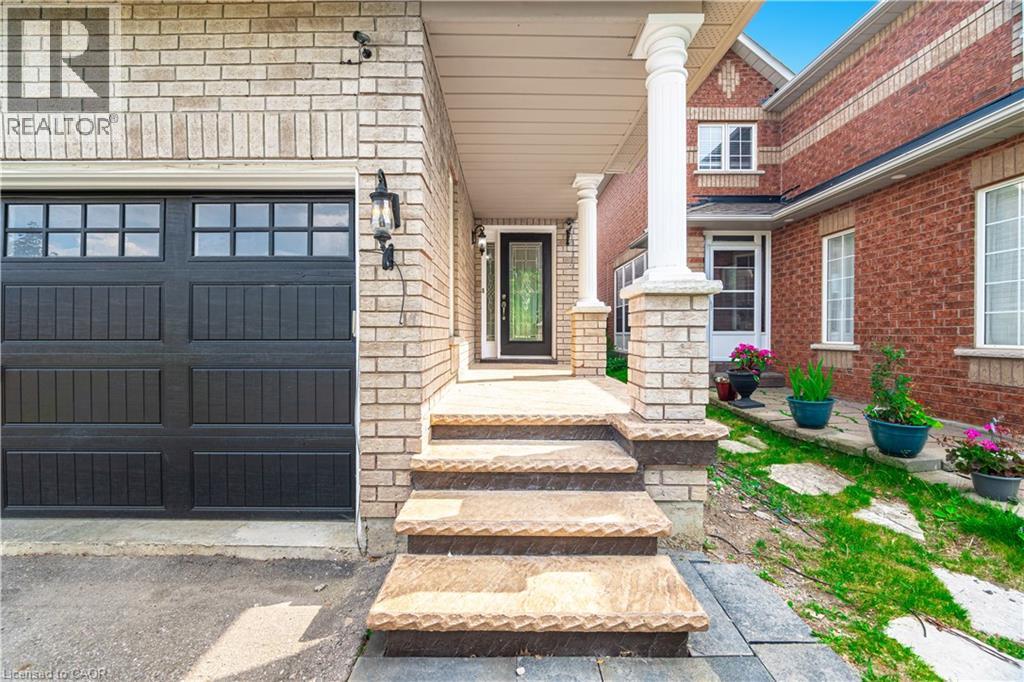 61 HEADWATER Road - Photo 5 of 50, Caledon, Ontario