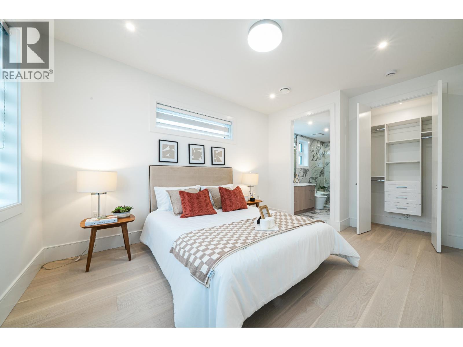 748 E 47TH AVENUE, Vancouver