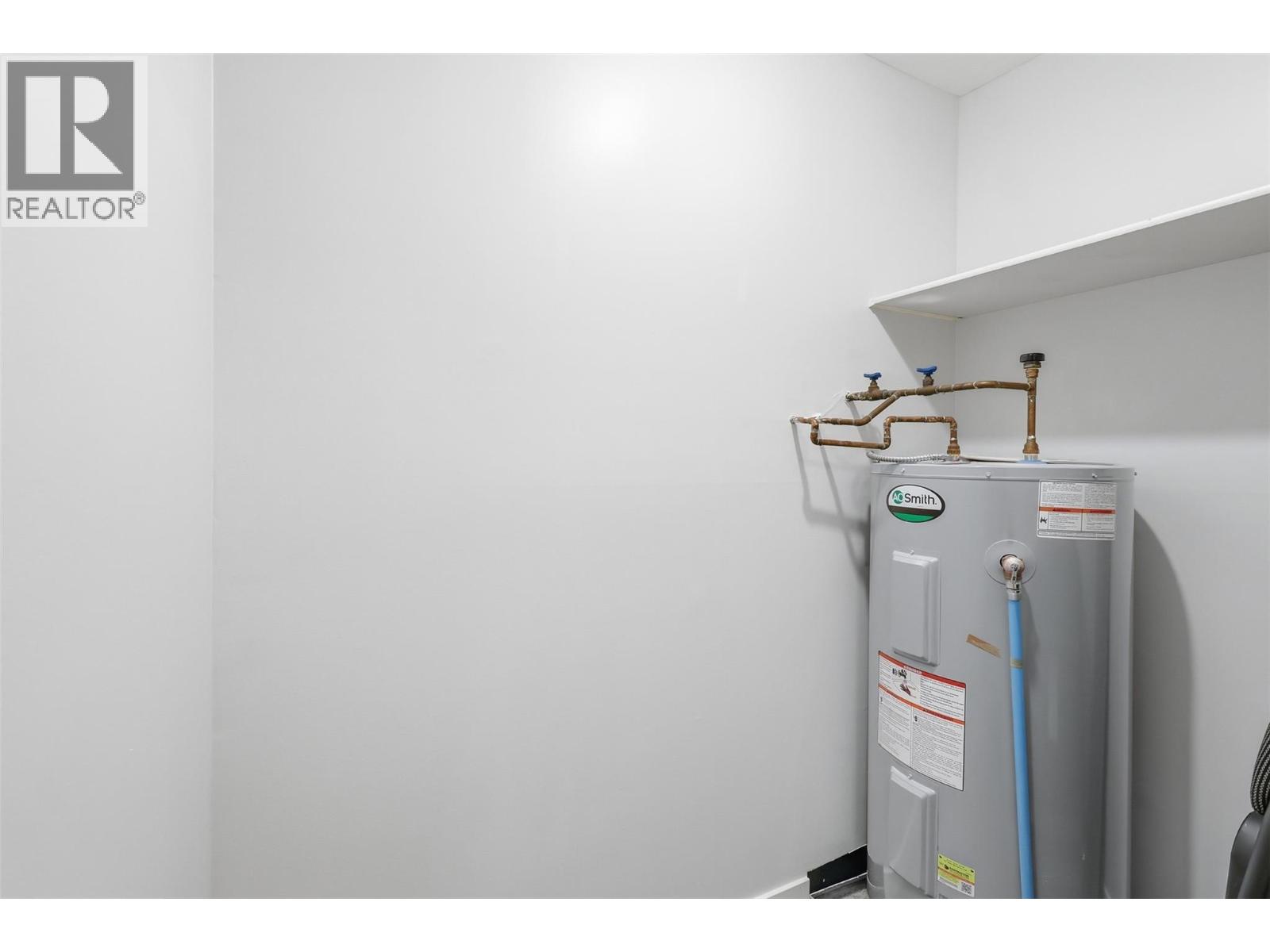 44 Whiteshield Crescent S Unit# 306, Kamloops