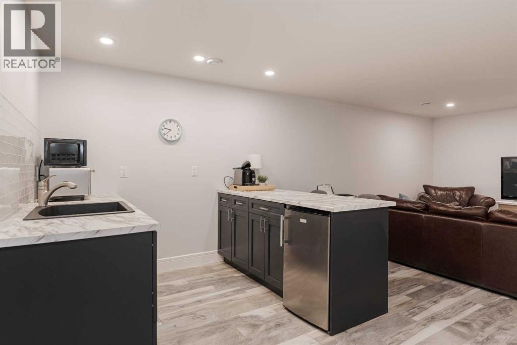 401 Sparrow Hawk Drive, Fort McMurray