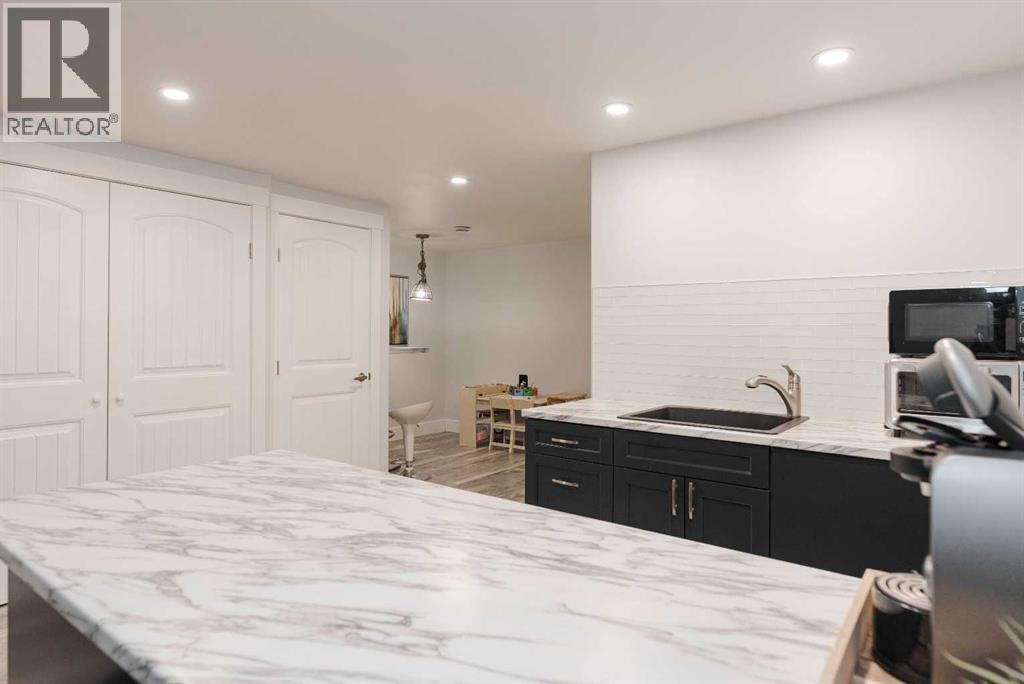 401 Sparrow Hawk Drive, Fort McMurray