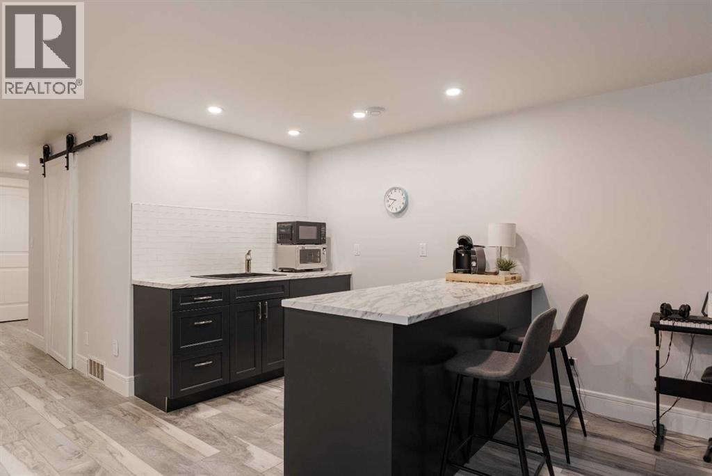 401 Sparrow Hawk Drive, Fort McMurray