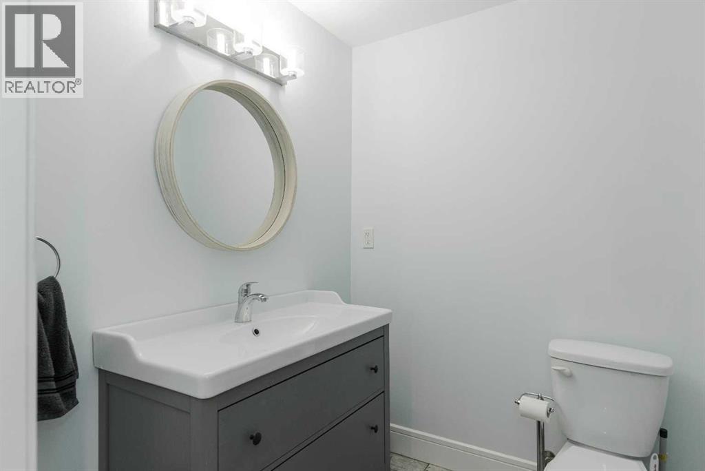 401 Sparrow Hawk Drive, Fort McMurray