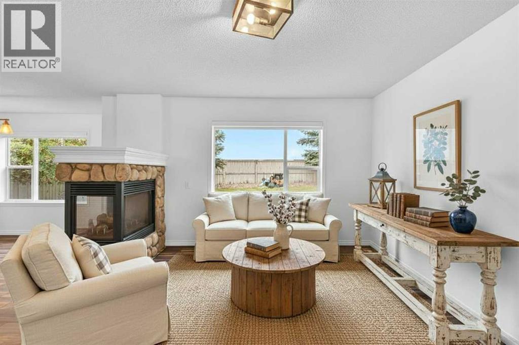 Single Family House for Sale in  Springbank Place SW Springbank Hill Calgary 