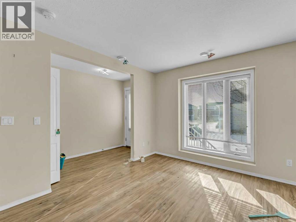 
          112 Northlands Pointe Northeast
            <br/>
            <span>Medicine Hat</span>
            , 
            <span>AB</span>
             <span>T1B0C5</span>
         - Photo 10