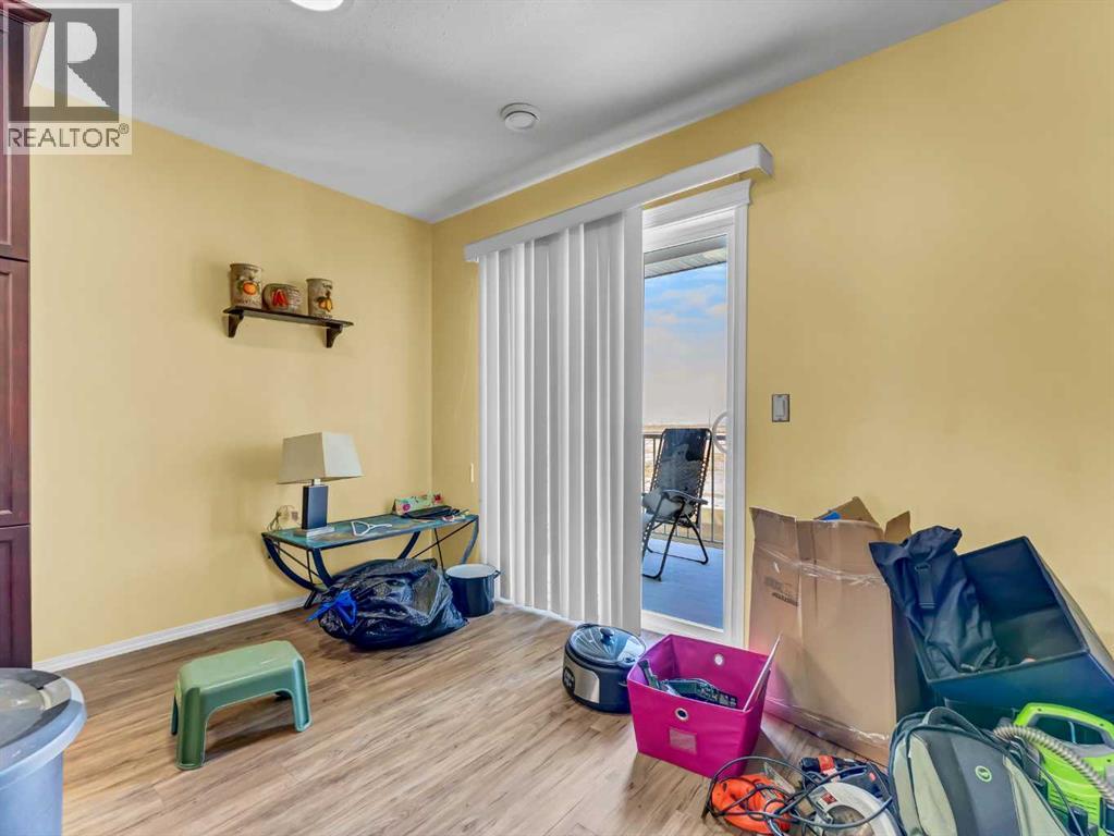 
          112 Northlands Pointe Northeast
            <br/>
            <span>Medicine Hat</span>
            , 
            <span>AB</span>
             <span>T1B0C5</span>
         - Photo 18