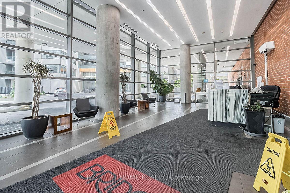 2109 - 38 JOE SHUSTER WAY - Photo 4 of 14, Toronto (South Parkdale), Ontario