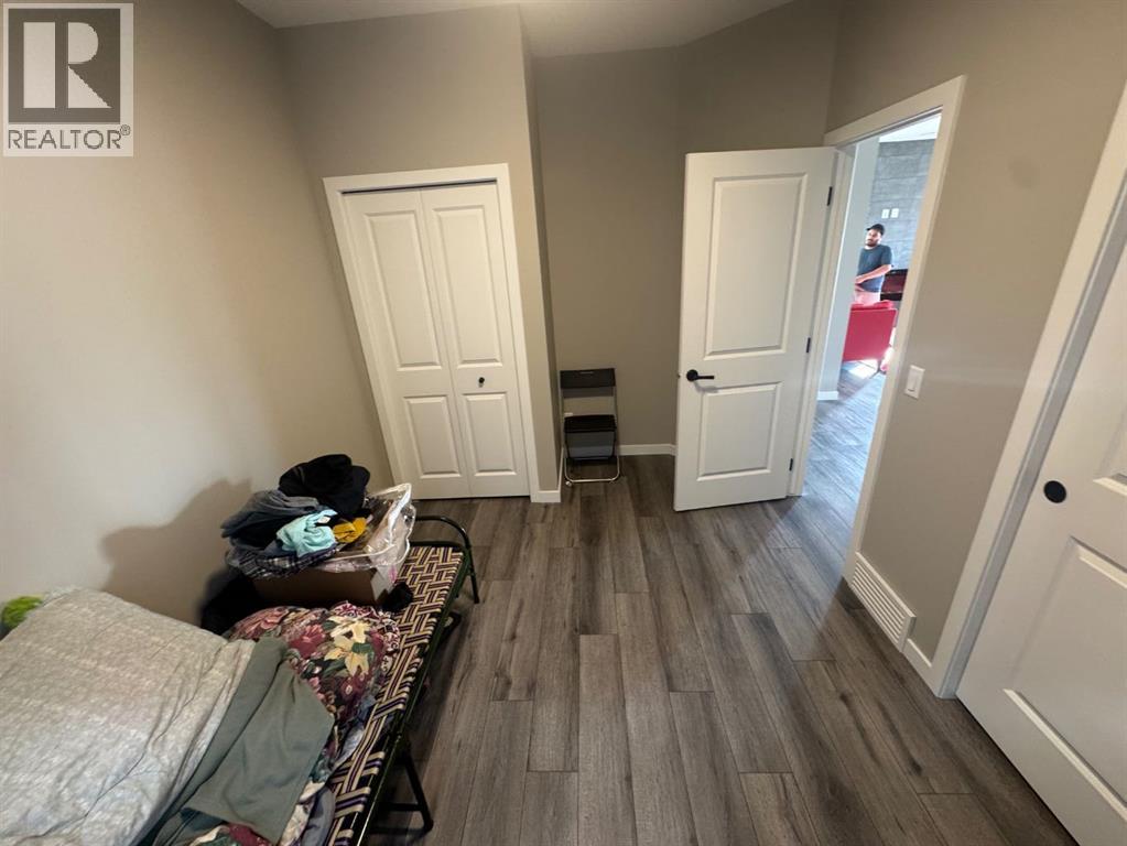 Single Family House for Sale in  Lucas Gardens NW Livingston Calgary 