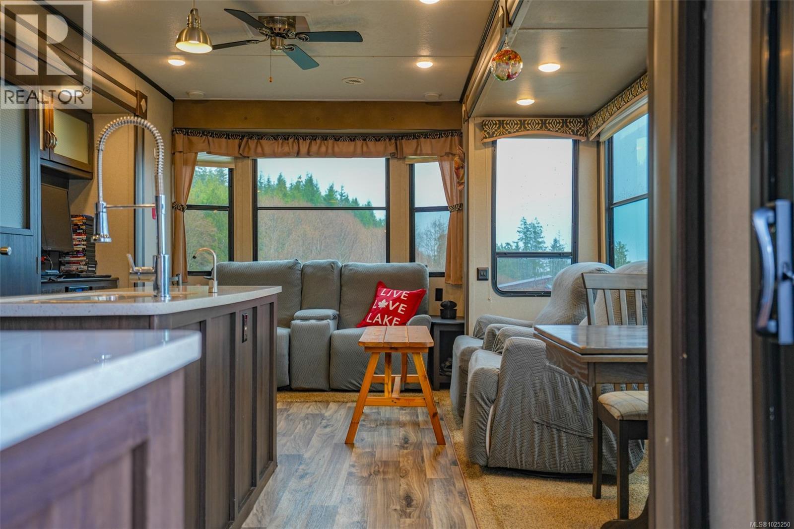 1185 Second Ave, Ucluelet