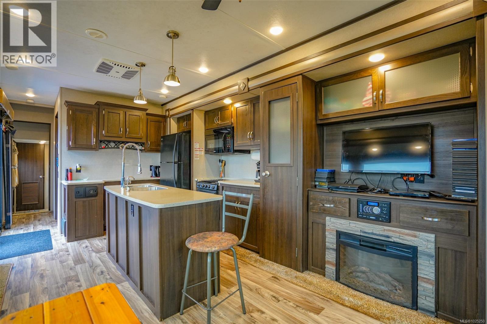1185 Second Ave - 2