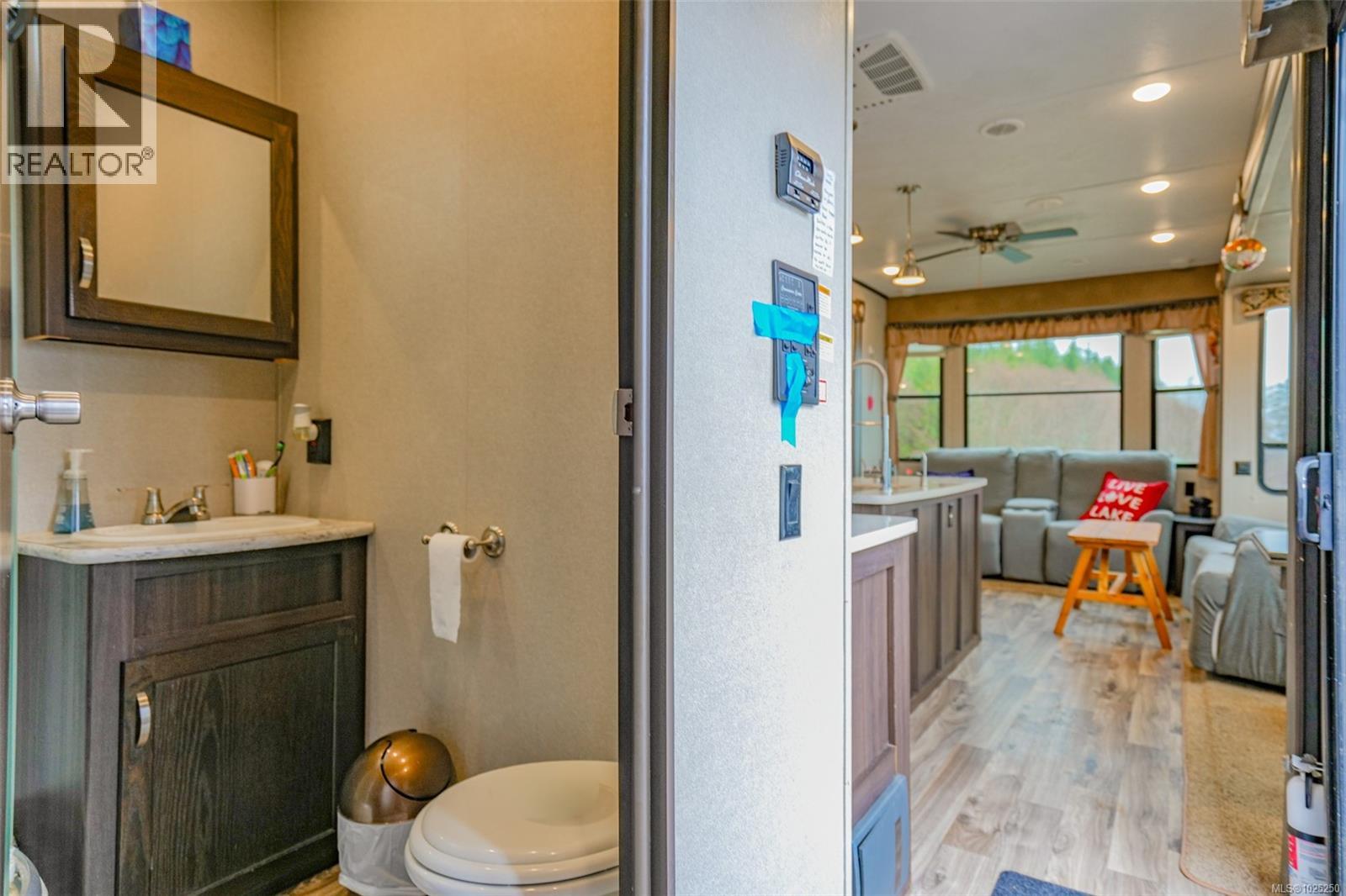 1185 Second Ave, Ucluelet