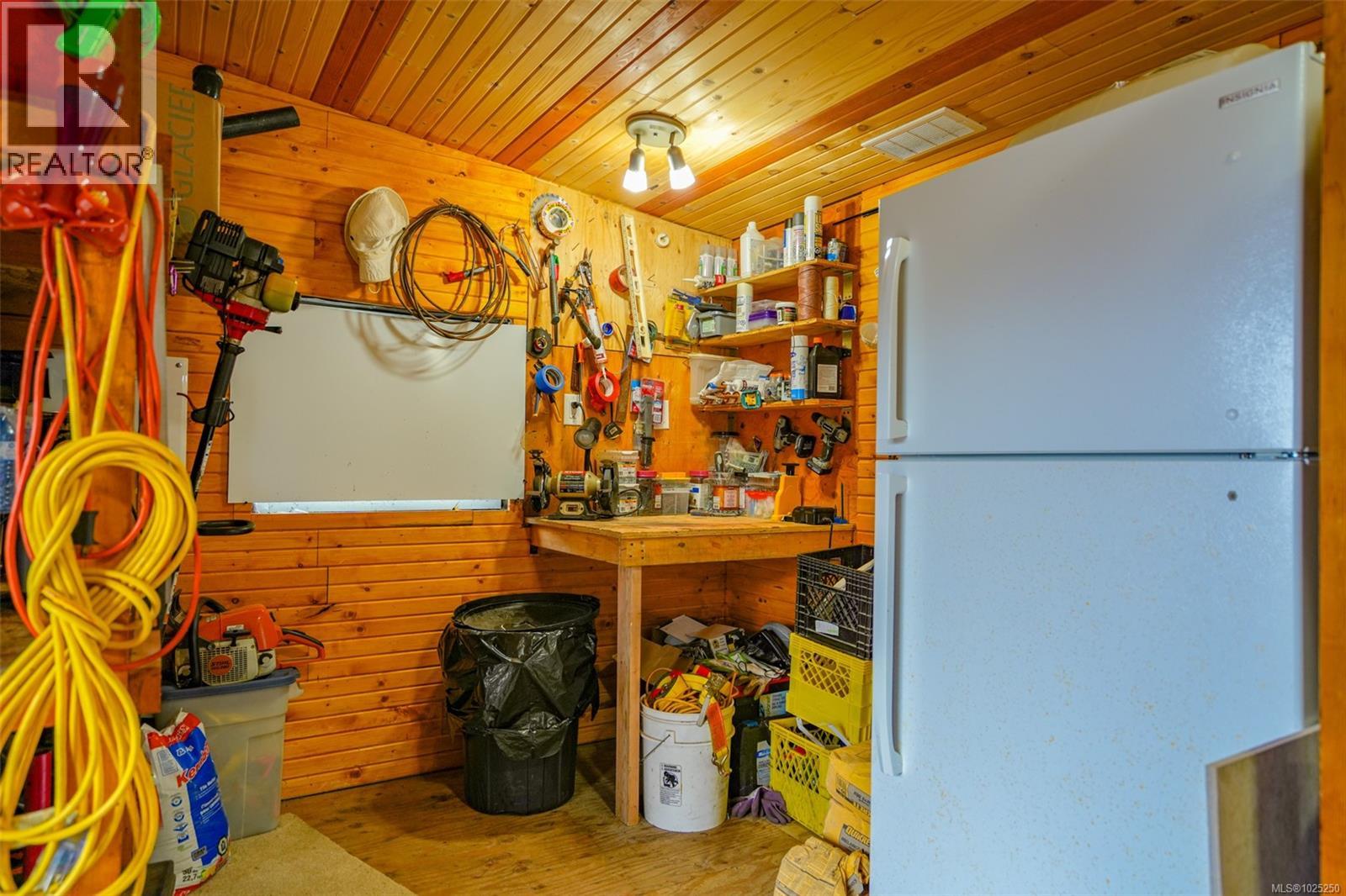 1185 Second Ave, Ucluelet